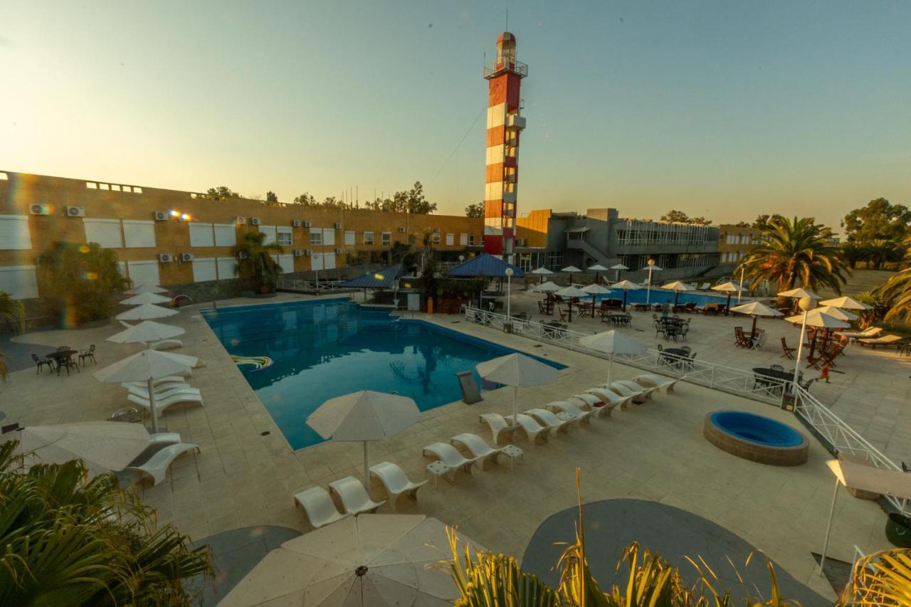 Marina Del Faro Resort Termas de Rio Hondo Bagian luar foto